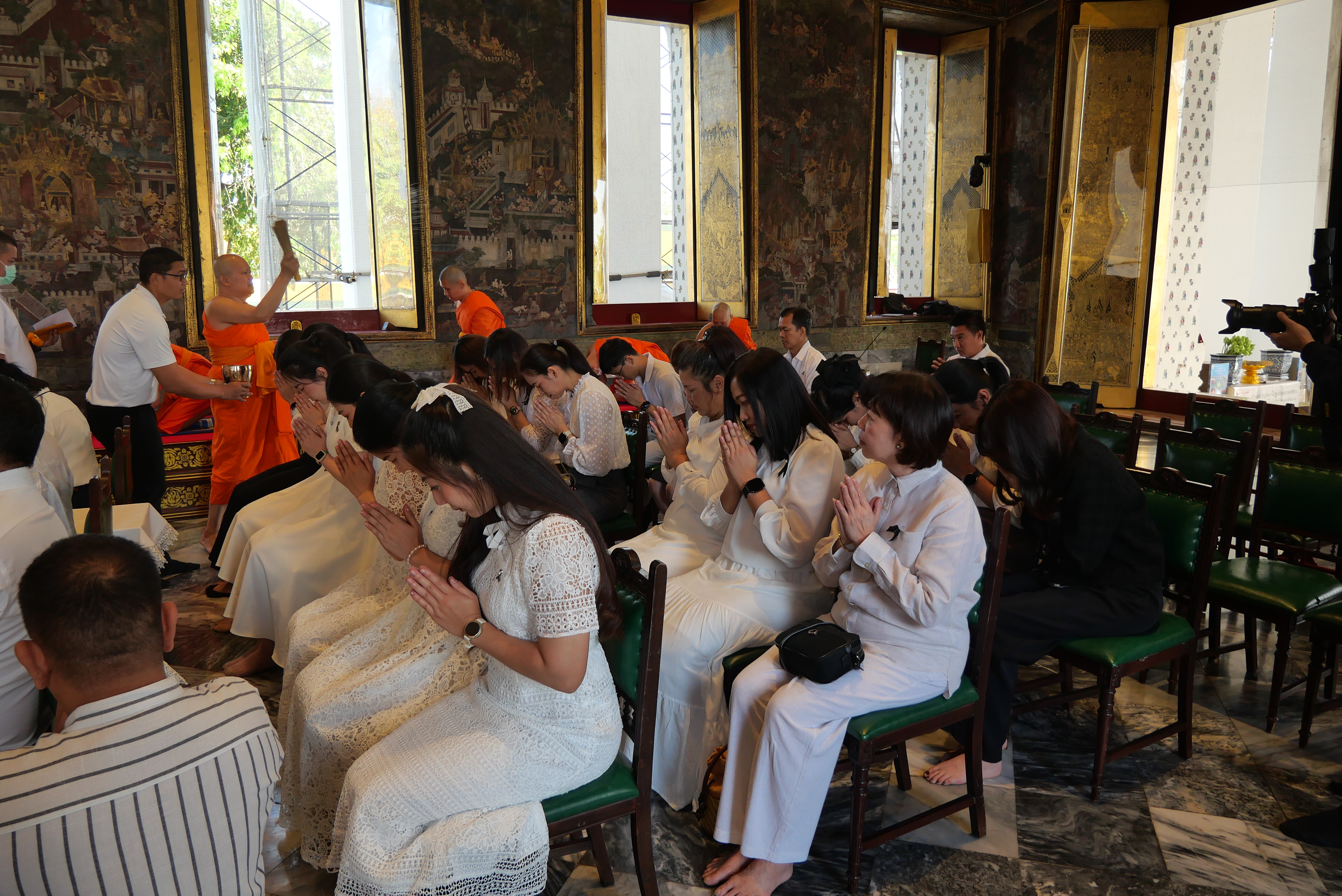 title - ปลัดกระทรวงเกษตรและสหกรณ์ พร้อมด้วยคณะผู้จัดเตรียมงานพระราชพิธีพืชมงคลจรดพระนังคัลแรกนาขวัญ ประจำปี ๒๕๖๙ ทำบุญถวายผ้าไตรและเครื่องไทยธรรม